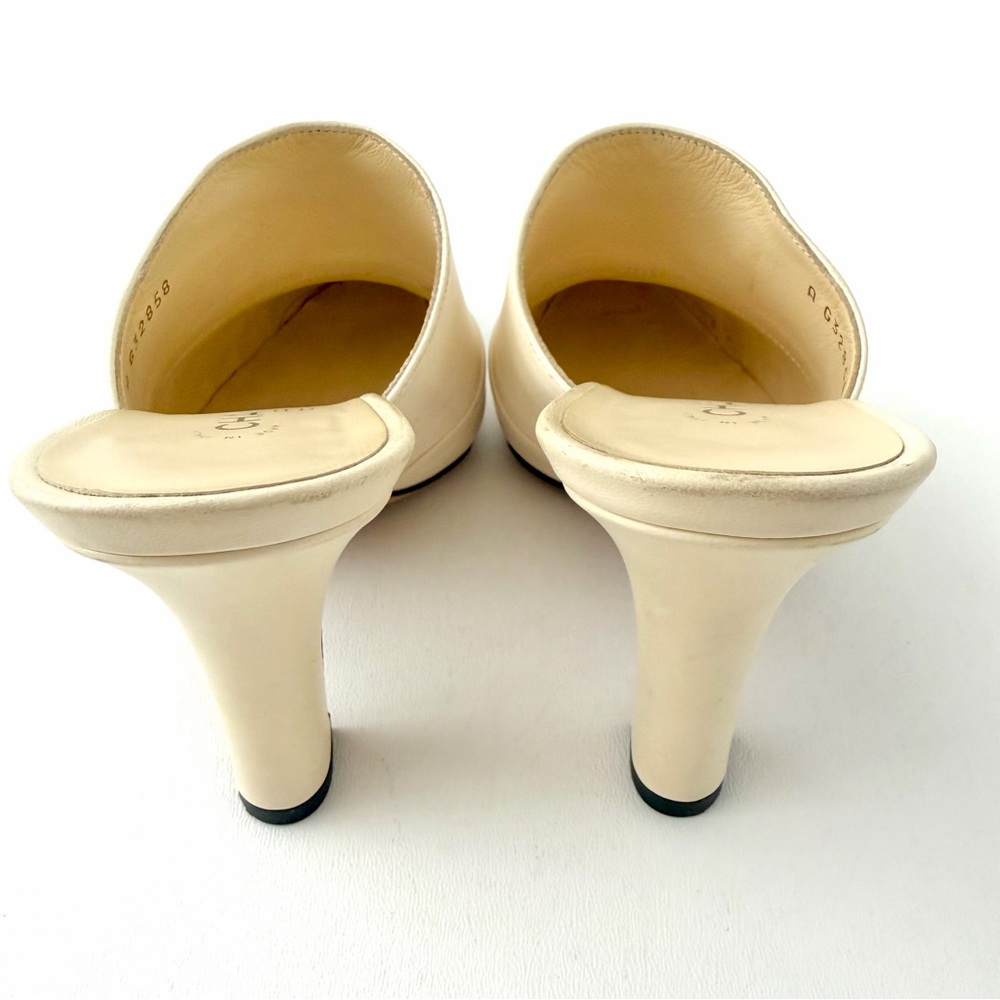 CHANEL || Ivory Leather Black Cap Toe CC Mule Heels Slides EU 37C - Picture 9 of 13